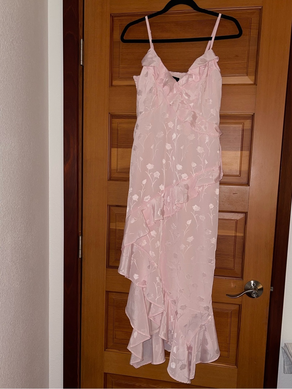 JAPNA Light Pink Ruffle Slip Dress with Floral Jacquard - NWOT - Large
